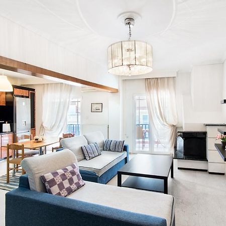 Seafront 2 Bedrooms Apartment Nea Iraklia Dış mekan fotoğraf