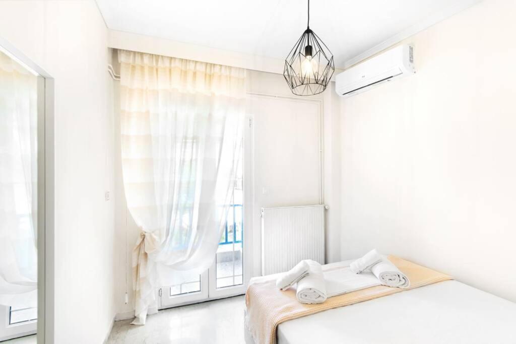 Seafront 2 Bedrooms Apartment Nea Iraklia Dış mekan fotoğraf