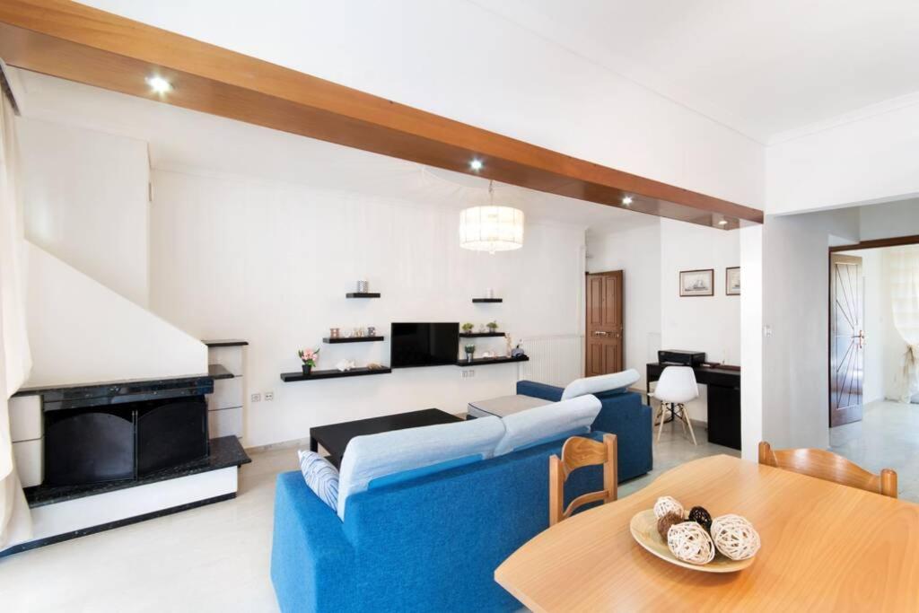 Seafront 2 Bedrooms Apartment Nea Iraklia Dış mekan fotoğraf